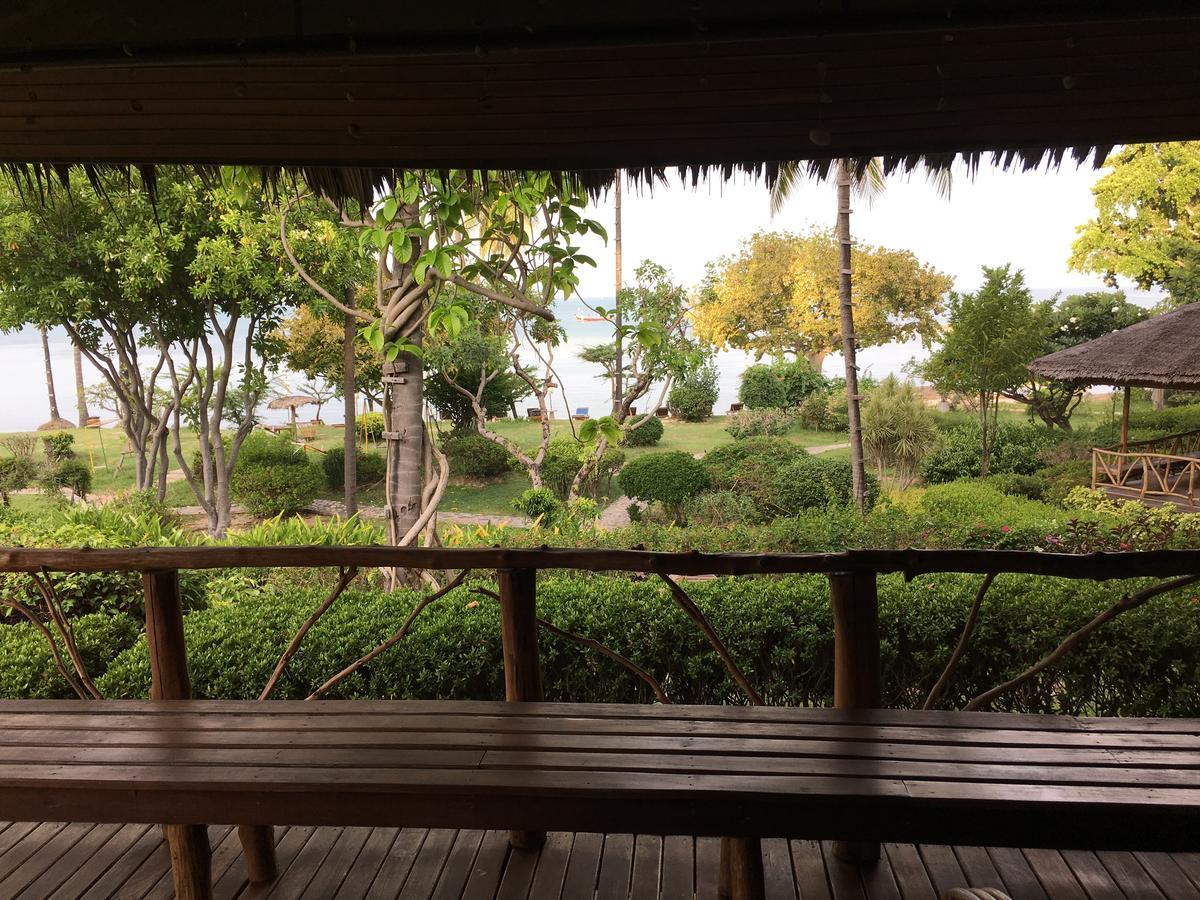 Deluxe Double Room - Beachfront